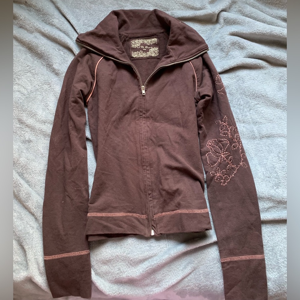 Brown cute body fitted sweater